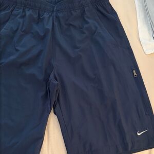 Nike NWOT men’s long basketball shorts